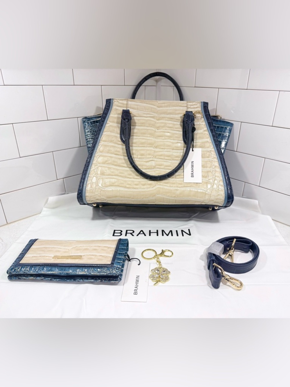🤍🩵💙✨🐚Brahmin Set 🐚✨💙🩵🤍 - Picture 8 of 9